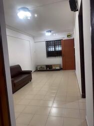 Blk 218 Serangoon Avenue 4 (Serangoon), HDB 3 Rooms #618834991
